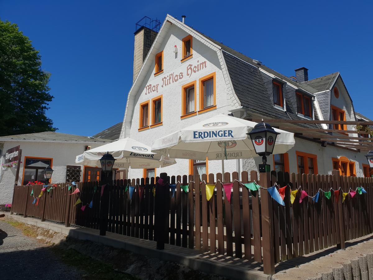 Pension Und Restaurant Die Burg Ehrenfriedersdorf Exteriör bild